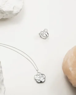 Collier, oro bianco 18k, diamanti, madreperla
