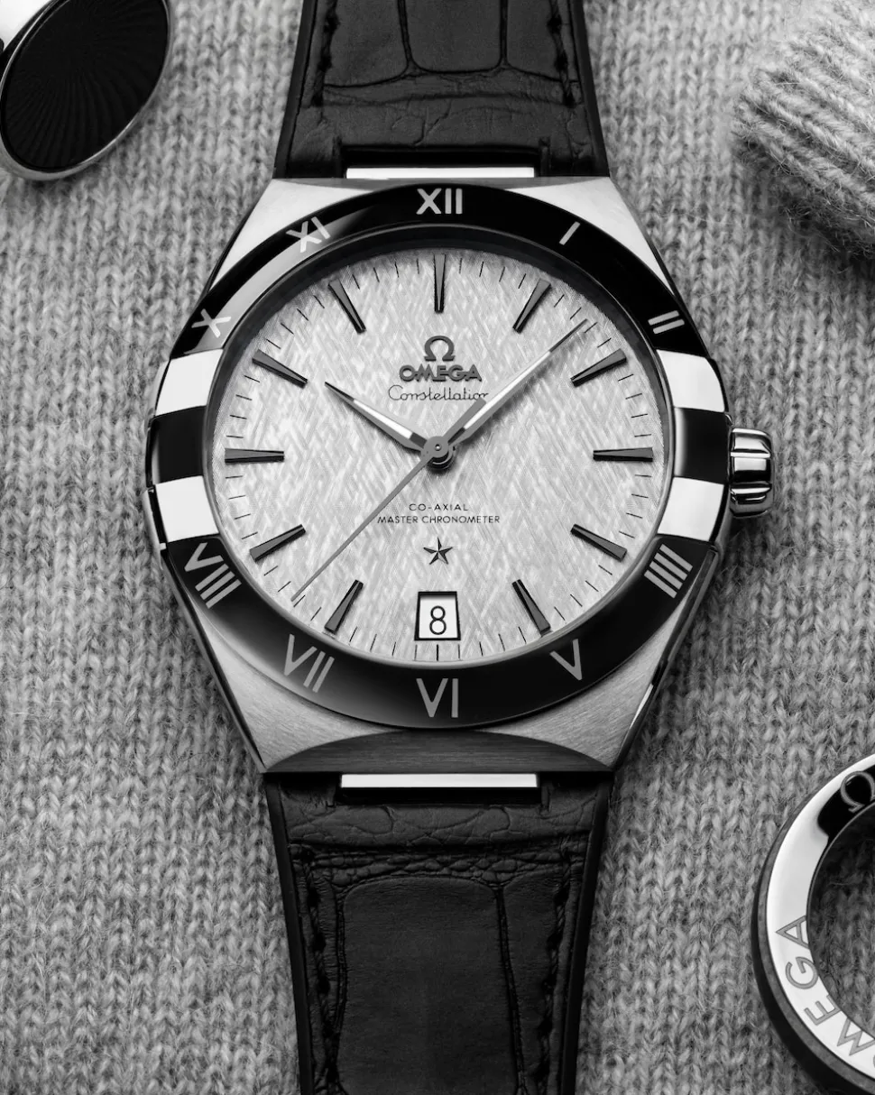 41 mm, acciaio su cinturino di pelle
