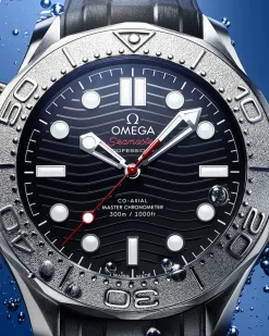 42 mm, acciaio su cinturino in caucciù