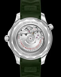 42 mm, acciaio su cinturino in caucciù