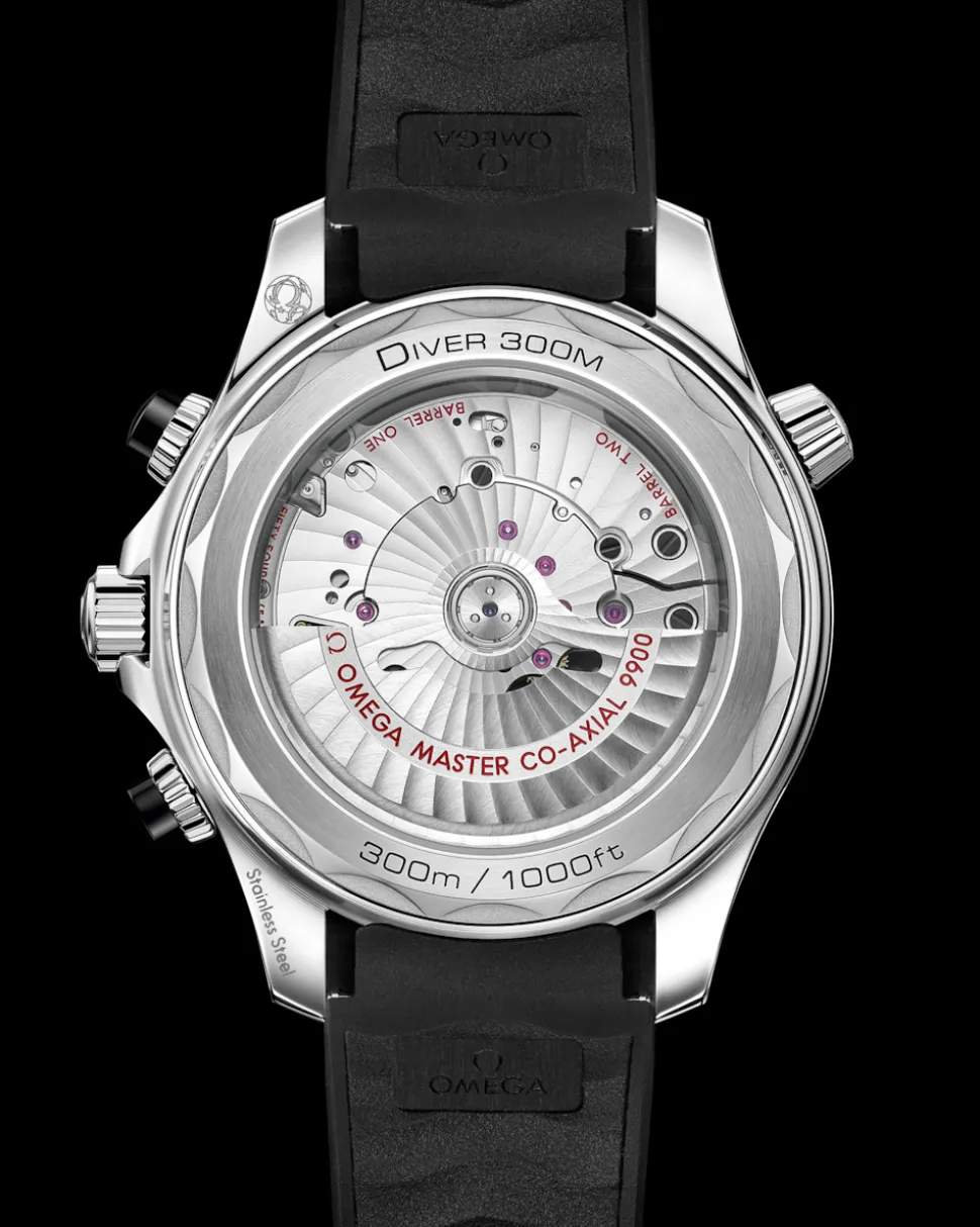 44 mm, acciaio su cinturino in caucciù