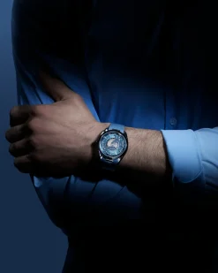 43 mm, acciaio su cinturino in caucciù