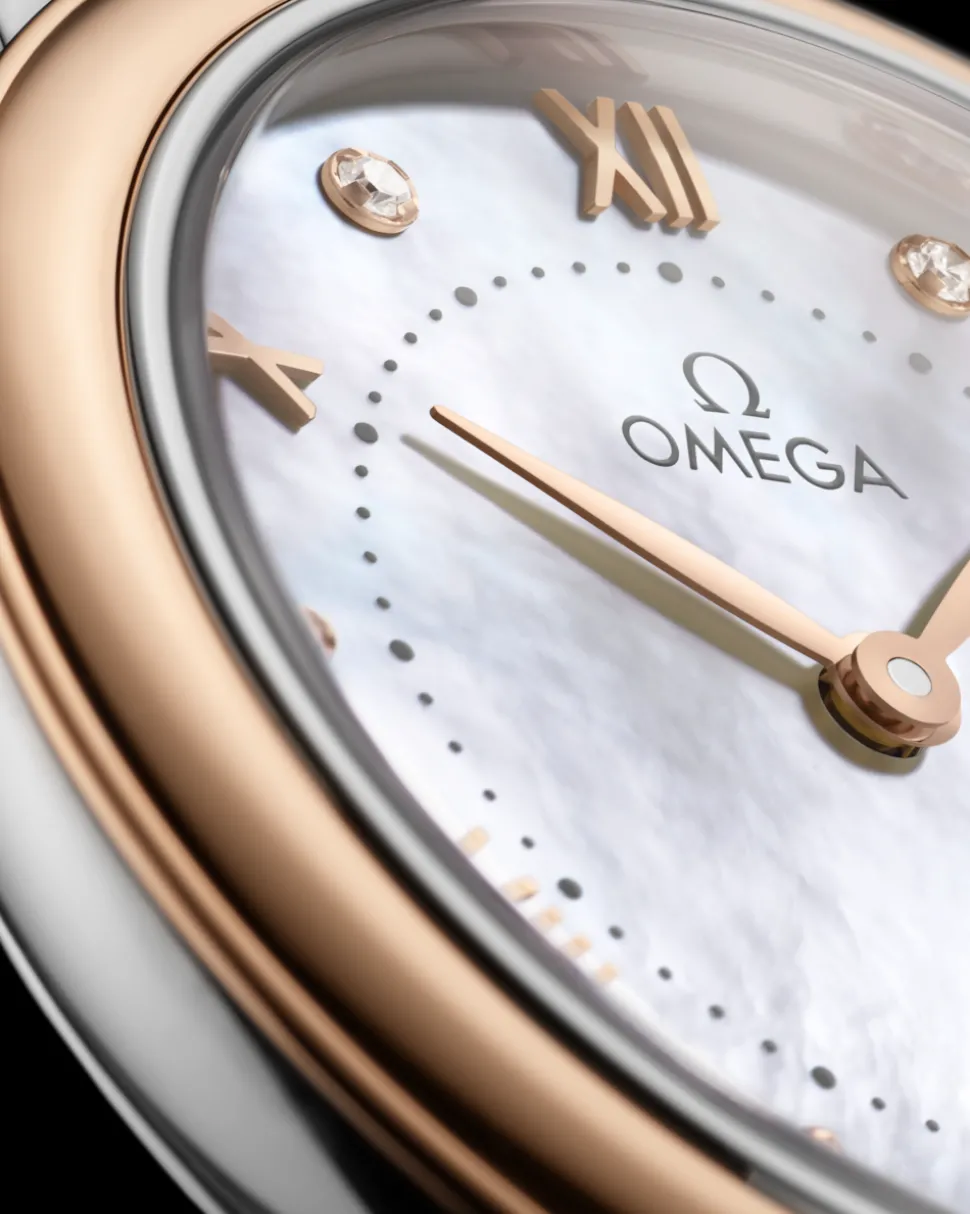 30 mm, acciaio‑oro Sedna™ su cinturino di pelle