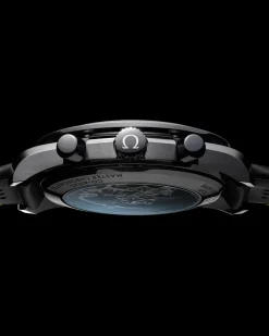 44,25 mm, ceramica nera su cinturino in caucciù