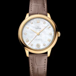 34 mm, oro giallo su cinturino di pelle
