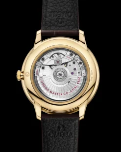 40 mm, oro giallo su cinturino di pelle