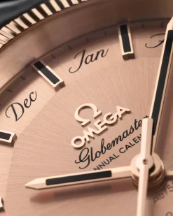 41 mm, oro Sedna™ su cinturino di pelle