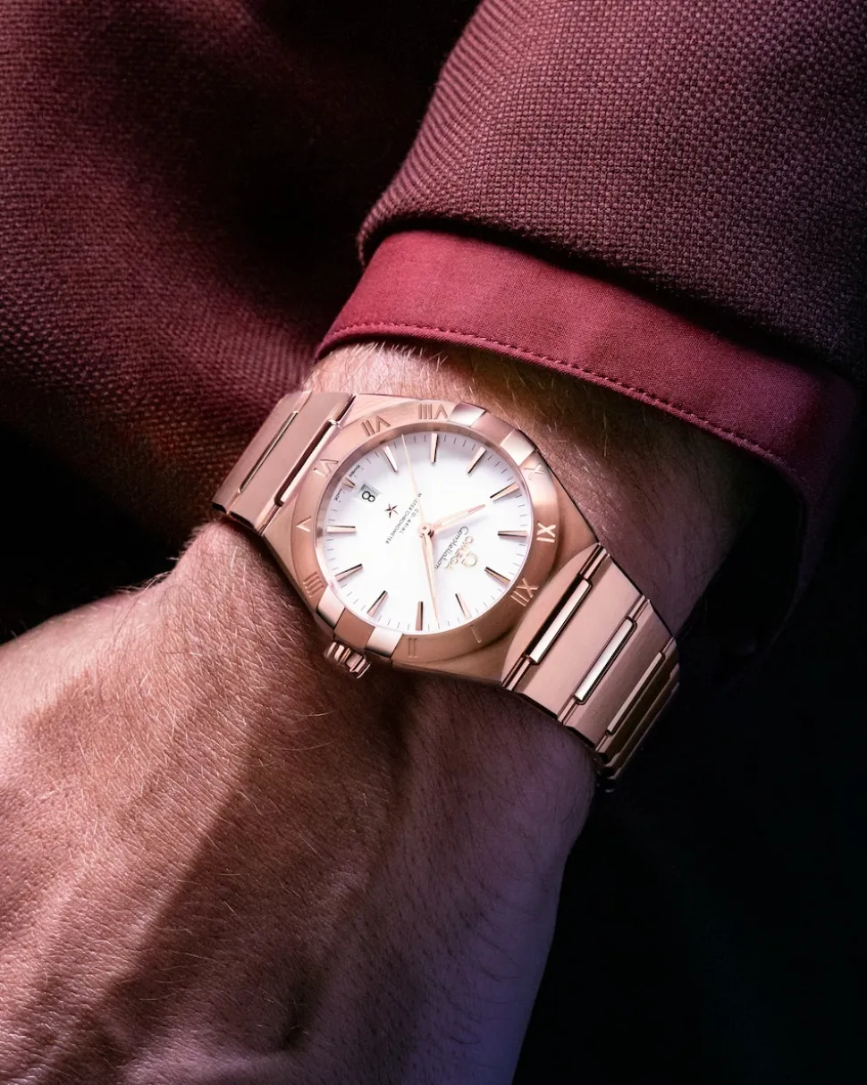 39 mm, oro Sedna™ su oro Sedna™