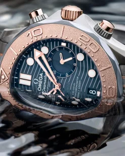 44 mm, titanio ‑ tantalio ‑ oro Sedna™ su titanio ‑ tantalio ‑ oro Sedna™